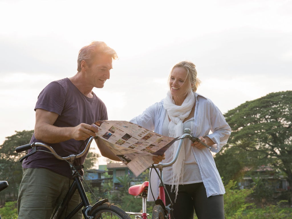 Image showcasing Analysis and design of composite steel-girder bridge - Tutorials - CSI ...